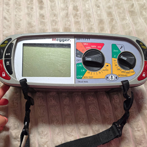 Megger mft1711 true - mft1711,